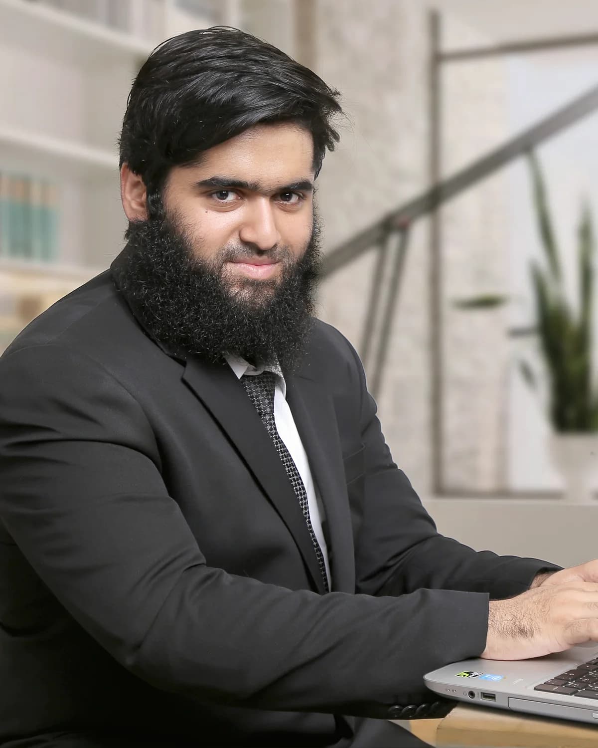 Zarrar Palekar